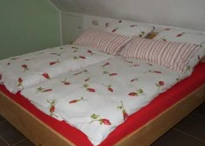 Gasthof Gasthaus&pension Lisas-welt Ehrenberg (Hessen)